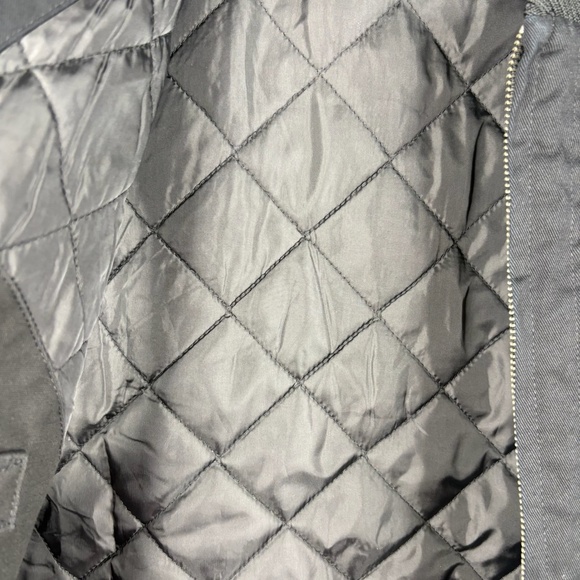 EDTREK Waterproof Concealed Carry Vest w/ 10 Pockets - Picture 13 of 16